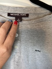 Michael Kors Men’s Henley T-Shirt Gray Solid Short Sleeve Logo Button M