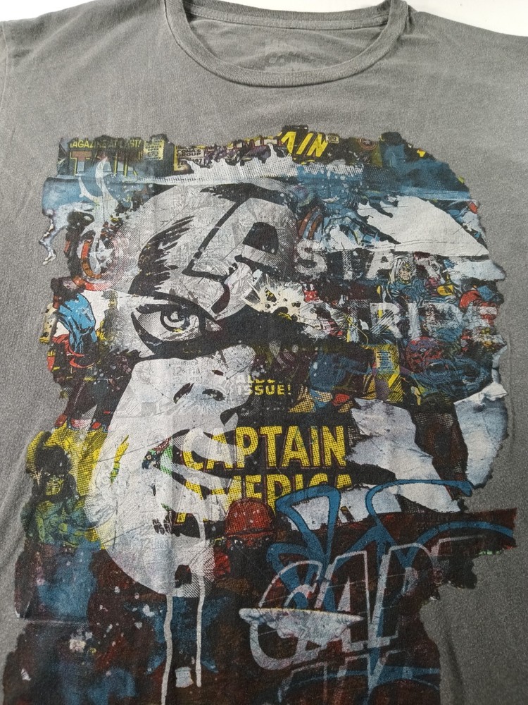 Captain America T Shirt Gray Large