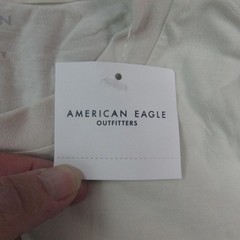 American Eagle Shirt Mens Medium Tall Off White Graphic Dog Established 1977 NWT