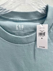 NWT Gap Men’s Organic Cotton Pocket T-Shirt Tee, size Medium
