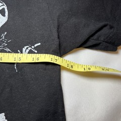 The Nightmare Before Christmas Graphic T-Shirt Men’s Small – Black