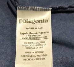MENS PATAGONIA SHOP STICKER RESPONSIBILI-TEE SIZE SMALL