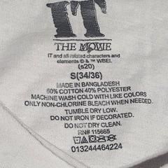 IT The Movie | Men’s 1990 Tim Curry Pennywise Clown Raw Edge T-Shirt | Size S