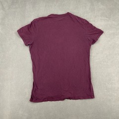 American Eagle Outfitters T Shirt Mens Large Burgundy Athletic Fit Short Sleeve