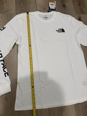 The North Face Long Sleeve Hit Graphic T-Shirt Mens Large TNF White/Black NWT