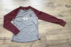 American Eagle Men’s M Gray/Maroon Raglan Long Sleeve Crew Neck Colorblock Tee