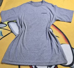 Patagonia Logo Gray Men’s M Cotton Blend Knit Crew Neck Short Sleeve T-Shirt