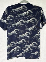 Uniqlo Hokusai T Shirt Mens Small Blue Japanese Great Wave All Over Print UT