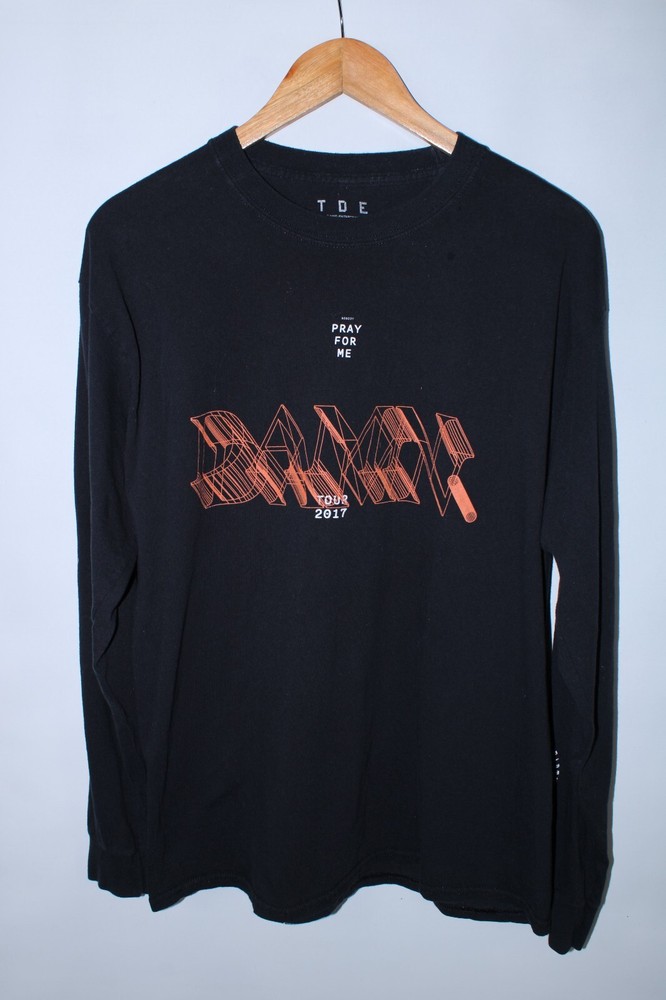 TDE Top Dawg Entertainment Men’s Large Nobody Pray For Me Tour 2017 T-Shirt