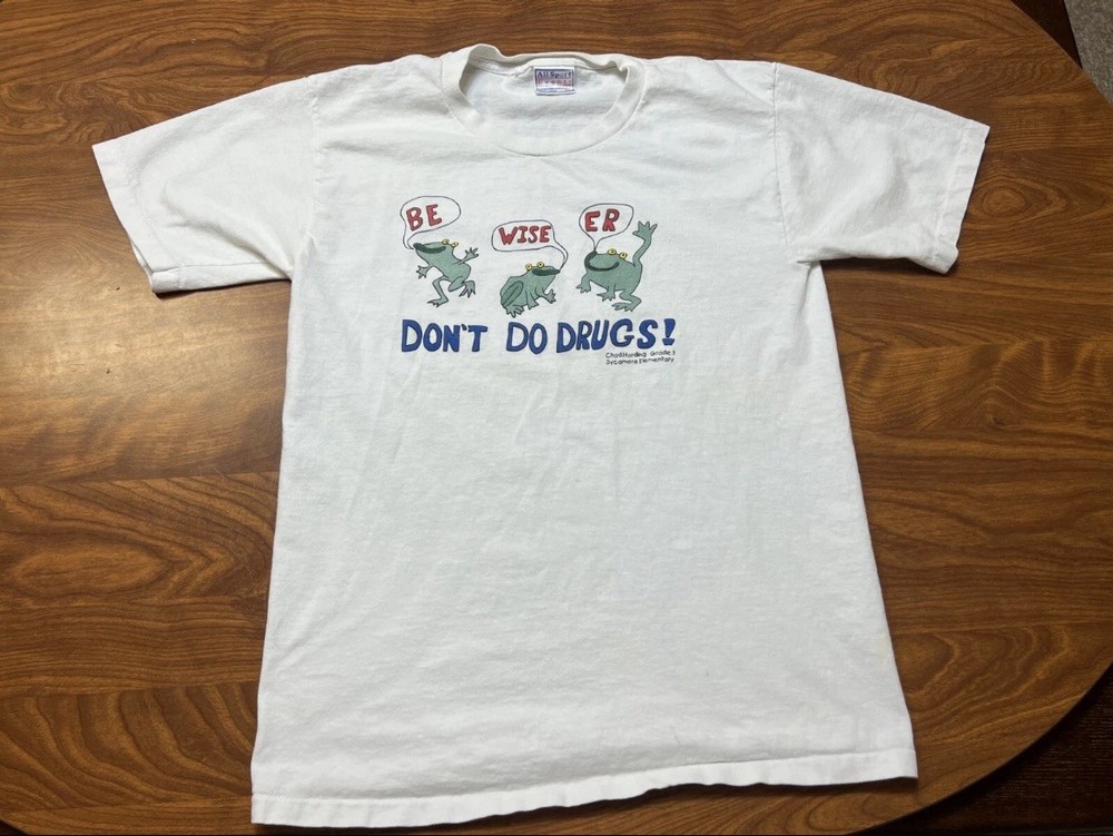 MENS USED VINTAGE 90S SINGLE STITCH DONT DO DRUGS PARODY SHIRT SIZE MEDIUM