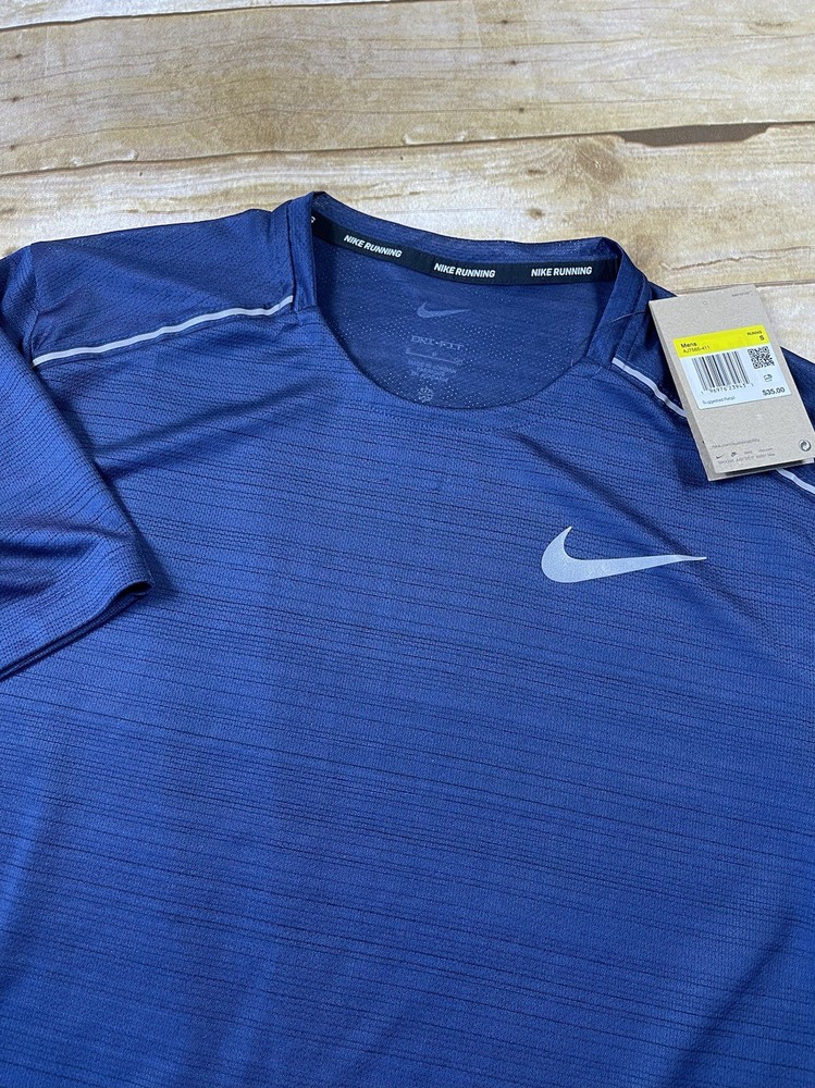 Nike Miler 1.0 T-Shirt Size Small Midnight Navy AJ7565-411 Dri-Fit Short Sleeve