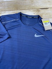 Nike Miler 1.0 T-Shirt Size Small Midnight Navy AJ7565-411 Dri-Fit Short Sleeve