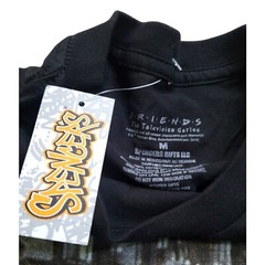 NWT New Friends Med Tee Shirt Spencer’s Gifts Black Thanksgiving Flashback