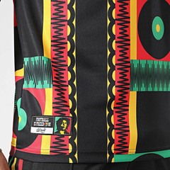 adidas Originals Men’s Jamaica x Bob Marley Trefoil T-Shirt KS2679