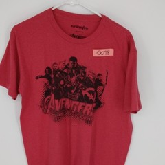 We Love Fine Marvel Avengers Men’s L Red Graphic Print Crew Neck T-Shirt