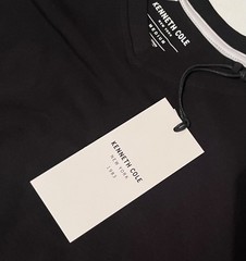 KENNETH COLE V-NECK BLACK UNWORN w/ TAGS SHORT SLEEVE- Size M ORIGINALLY $49