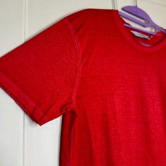 ELEVENPARIS Semi Sheer Raw Neckline and Hem Red Crewneck Tee Men’s Medium