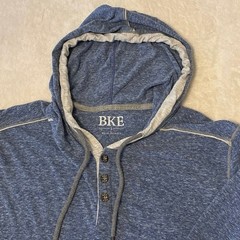 BKE long sleeve T-shirt varied blue. Three button with hood. Size small.
