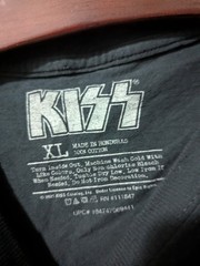 KISS World Tour ’77 Men’s Black Graphic Short Sleeve T-Shirt Size XL