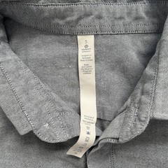 Lululemon Shirt Mens sz S Gray Short Sleeve Button Up Business Casual Preppy
