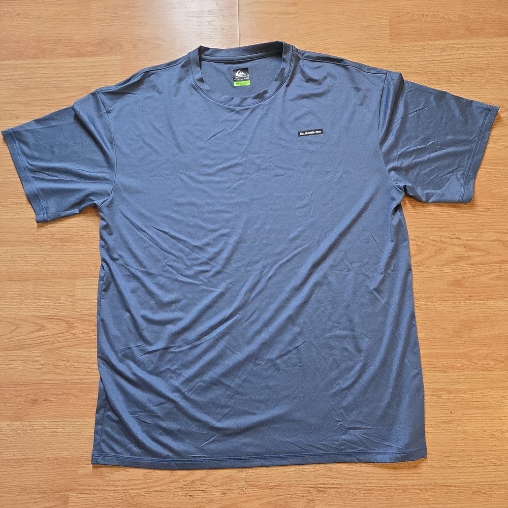 Quiksilver Surf Tee Shirt Mens Large Short Sleeve Loose Fit Rash Guard Blue L