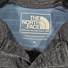 The North Face Henley Mens XL Gray Long Sleeve Heathered Tri-Blend Pullover