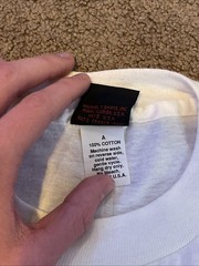 Vintage 90s Men’s M T-shirt Single Stitch Seashells Diamond Dust detail USA