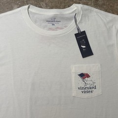 Vineyard Vines Shirt Mens 2XL White Short Sleeve Tee Dog American Flag USA NEW