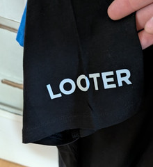 Loot Crate Logo XL Short Sleeve T-Shirt – Never Worn