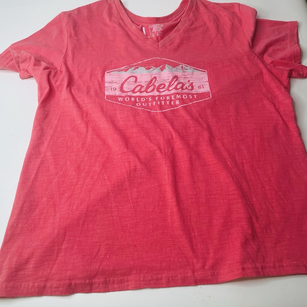 Cabela’s Red Graphic Logo Print T-Shirt V-Neck Short Sleeve Cotton Knit L