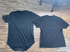 Lot of 3 – Assorted Men’s T-Shirt Size S: 2 pcs – Black, 1 pcs – Gray