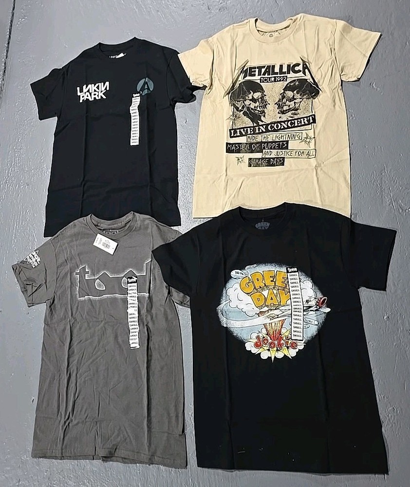 Linkin Park Metallica Green Day Tool TSHIRT Lot 4pc SZ Small (X)