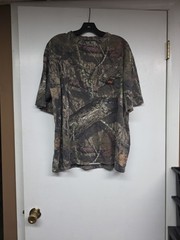 Walls Mossy Oak Camo Pocket T-Shirt Men’s L Short Sleeve Hunting Tee
