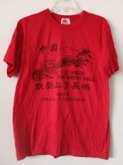 RARE ‘I Climbed The Great Wall’ Size 42 (Large) T-Shirt Red Cotton