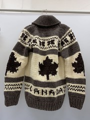 Other Brands Knit Sweaters (Thick) — Wool IVO Solid Color