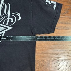 Y2K Famous Stars and Straps Family Logo T Shirt Mens Large 21.5×27