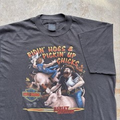 Very Rare 1989 Harley Davidson 3D Emblem “Ridin’ Hogs and Pickin’ Up Chicks Tee”