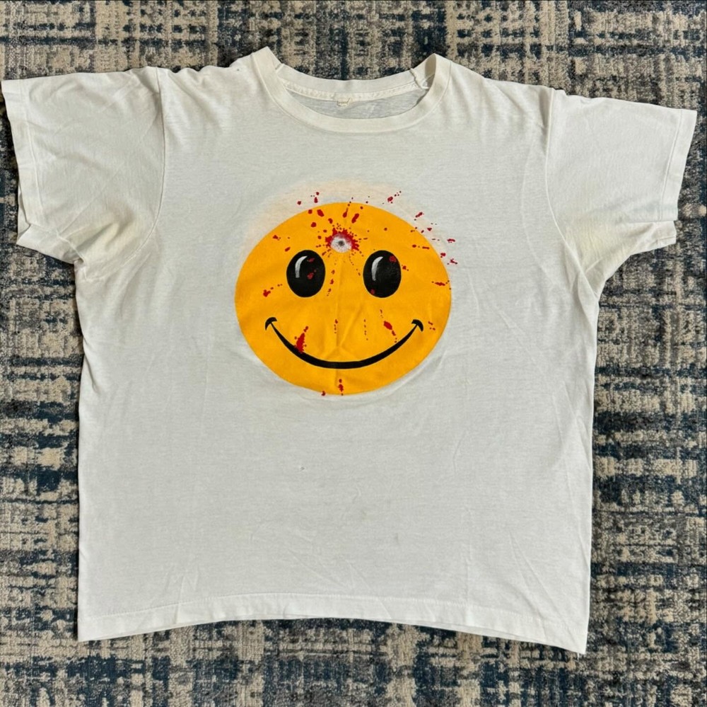 90s SMILEY FACE Vintage T-Shirt Reprint