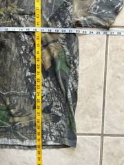 Vintage 90s Jerzees Outdoors Realtree All-Over Print Camo Pocket T-Shirt