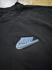 Nike 3D Blue Rubber Chest Logo Black Tee Shirt Men’s Size Medium