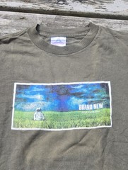 Vintage Brand New Deja Entendu Band Shirt. AAA, Medium. Sunfaded