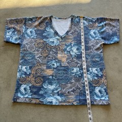 Men’s Blue Beige Floral V-Neck Short Sleeve Regular Fit T-Shirt