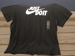 NEW WT MENS NIKE BLACK ATHLETIC T-SHIRT “JUST DO IT” SWOOSH WHITE AR5006-011 XXL