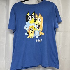 Mens T-Shirt Sz Medium. Bluey & Bingo