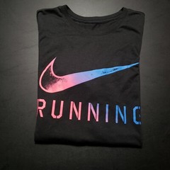 Nike Men’s Athletic Wear Short Sleeve Swoosh Graphic Workout Active Gym T-Shirt