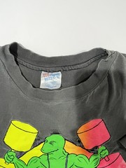 Vintage Gecko Gym Shirt XL Black Faded Trashed Maui Hawaii Beach Body Work Out