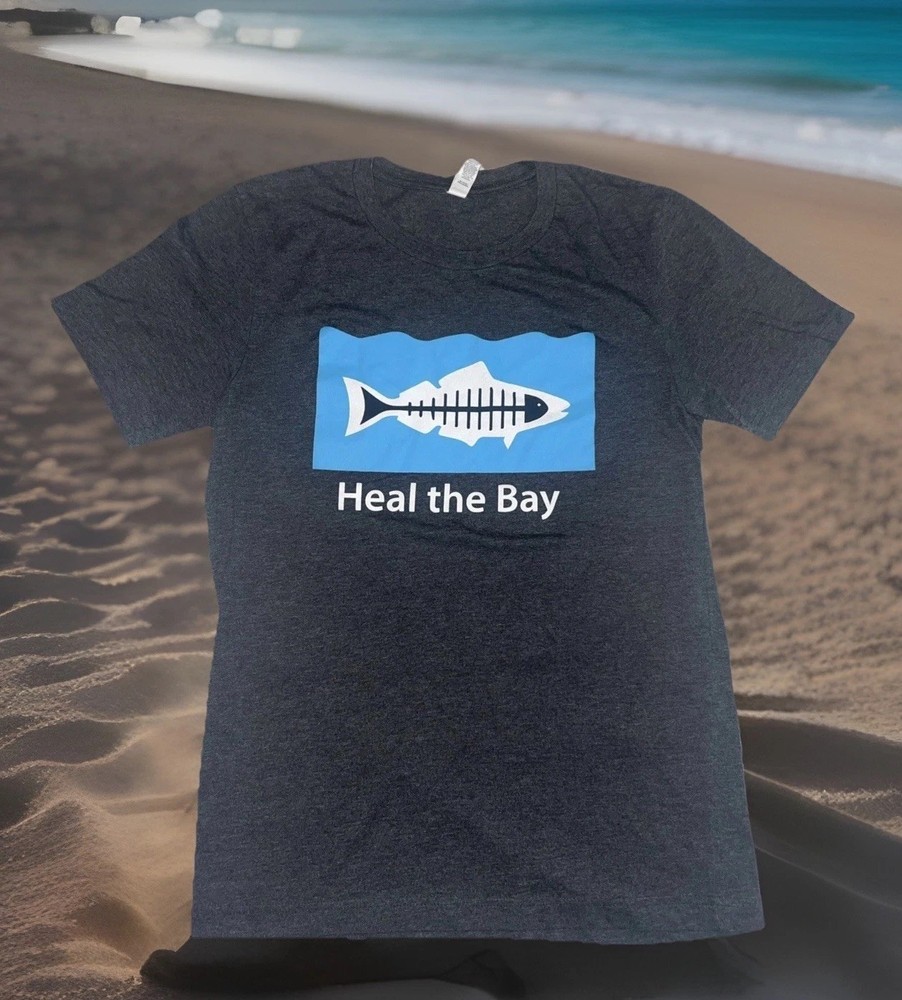 New Santa Monica ‘Heal the Bay’ Radioactive Fish Shirt Men’s Small Gray Surfer