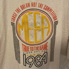 Mecca Men’s Grey and White T-shirt