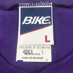 VTG BIKE Athletic Purple T-Shirt SZ L Single Stitch 2 button Shirt Sleeve