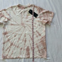 NWT Levi’s Tie Dye T-Shirt | Size Small